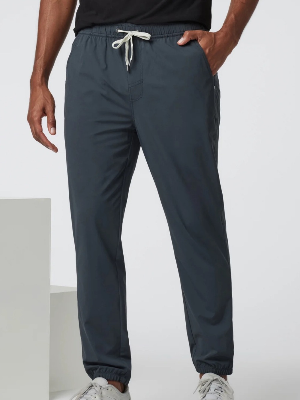 Vuori Kore Jogger Lined Gray Large